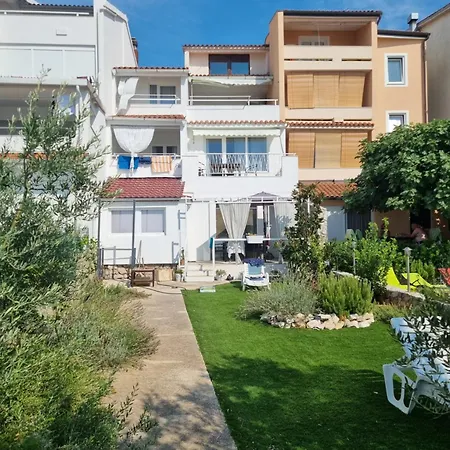Apartment Lino *