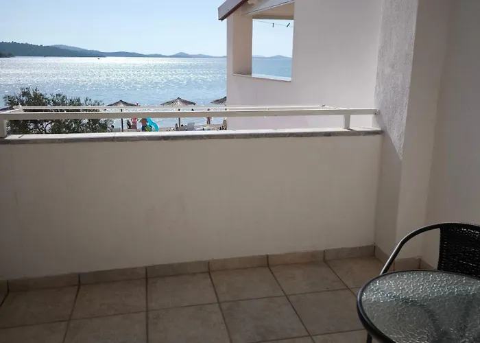 Apartman Lino Pirovac